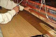 Handloom-Based-Weaving